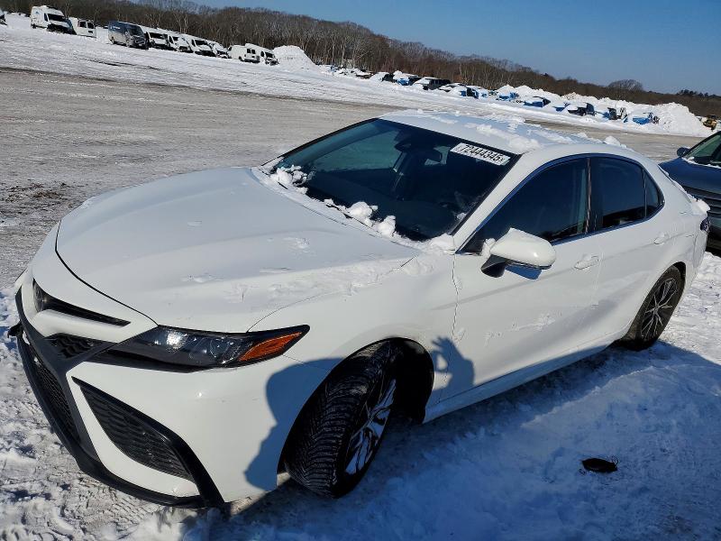 2022 TOYOTA CAMRY — VIN 4T1G11AK0NU638097