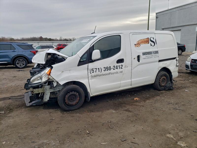 2015 NISSAN NV200 — VIN 3N6CM0KN9FK696740