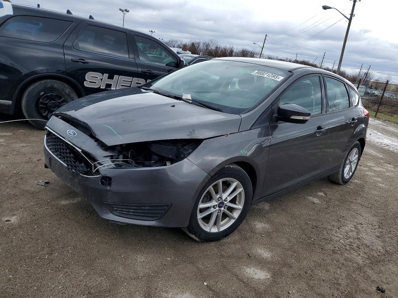 2015 FORD FOCUS SE — VIN 1FADP3K20FL240109