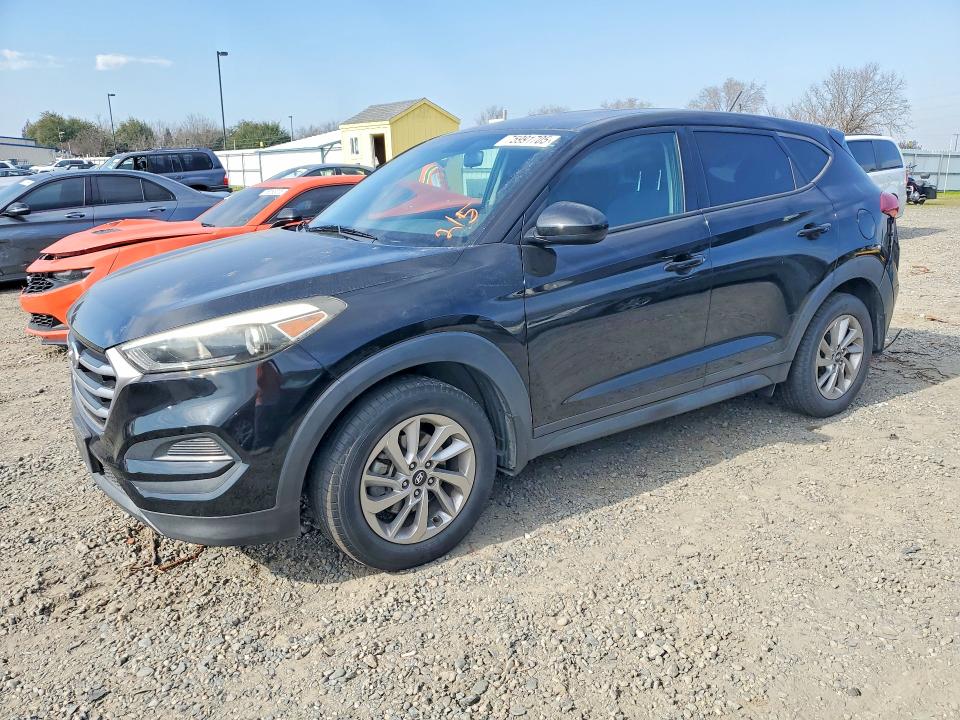2017 HYUNDAI TUCSON — VIN KM8J23A44HU276991