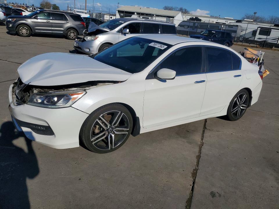 2016 HONDA ACCORD — VIN 1HGCR2F55GA158857