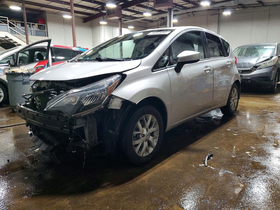 2017 NISSAN VERSA NOTE — VIN 3N1CE2CP0HL355562
