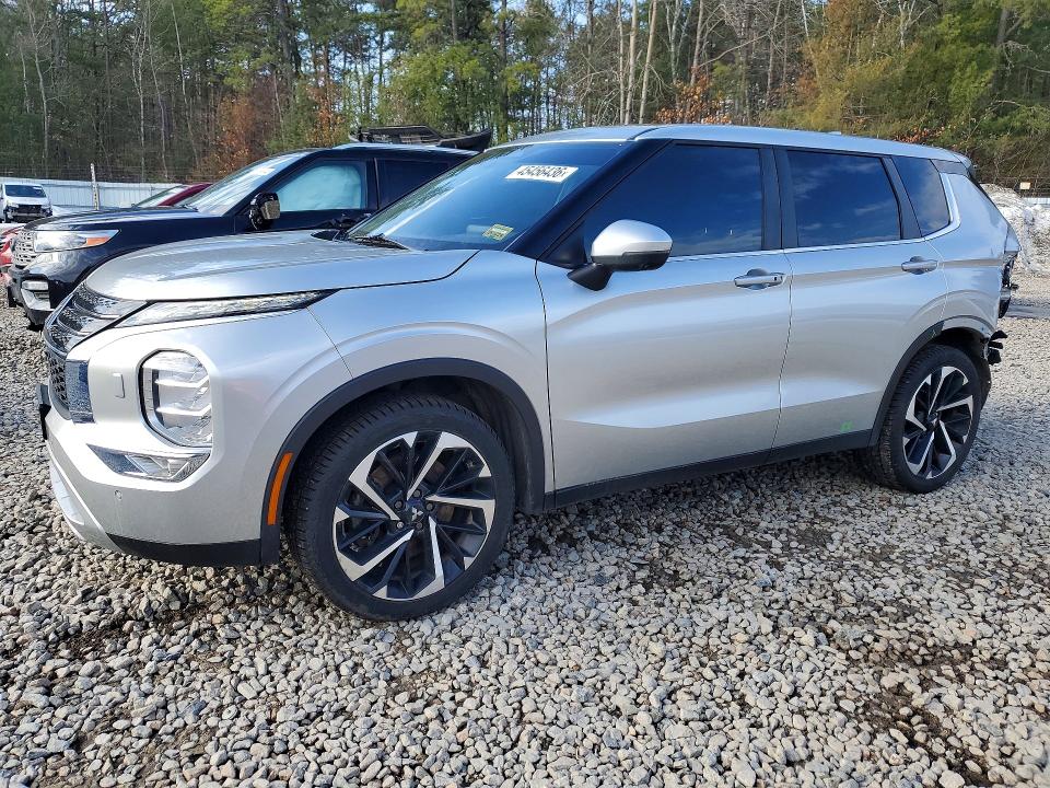 2022 MITSUBISHI OUTLANDER — VIN JA4J4UA85NZ021489