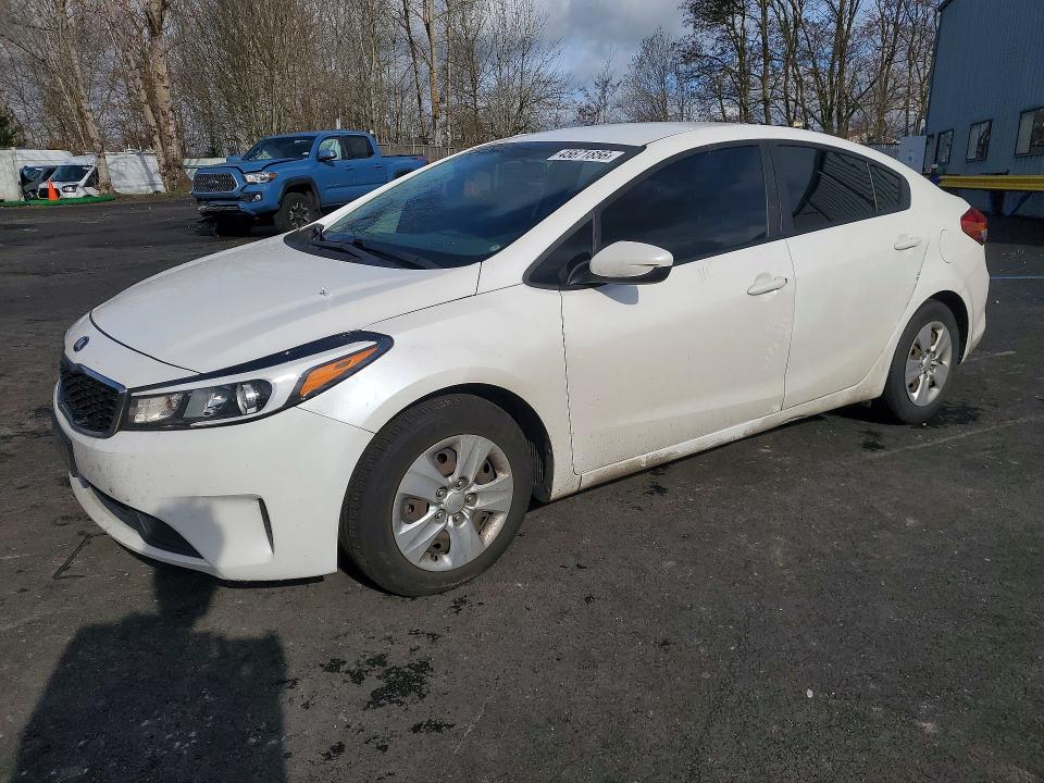 2018 KIA FORTE — VIN 3KPFL4A77JE235752