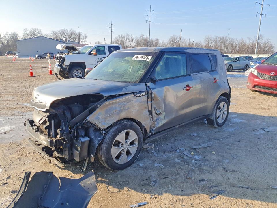 2015 KIA SOUL — VIN KNDJN2A2XF7153762