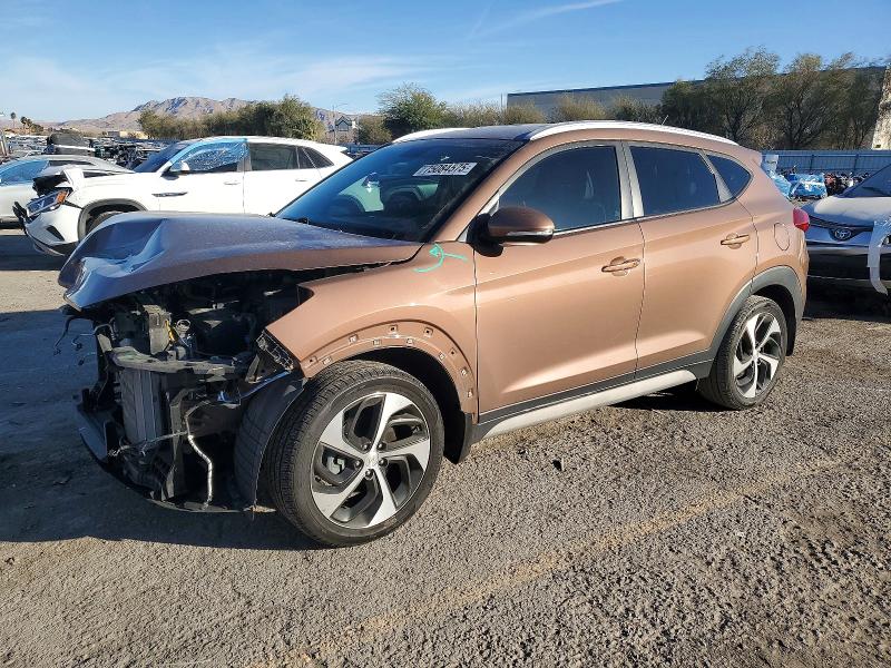2017 HYUNDAI TUCSON — VIN KM8J33A29HU524972