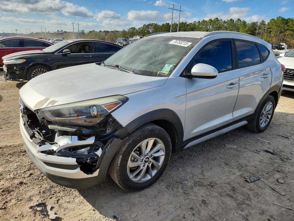 2018 HYUNDAI TUCSON — VIN KM8J33A45JU665738