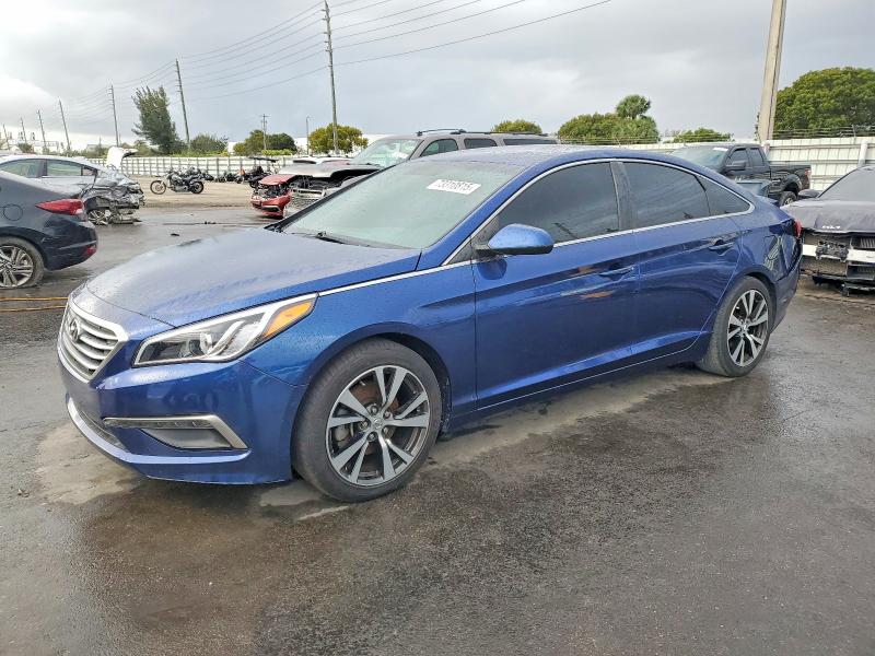 2015 HYUNDAI SONATA — VIN 5NPE24AF1FH165979