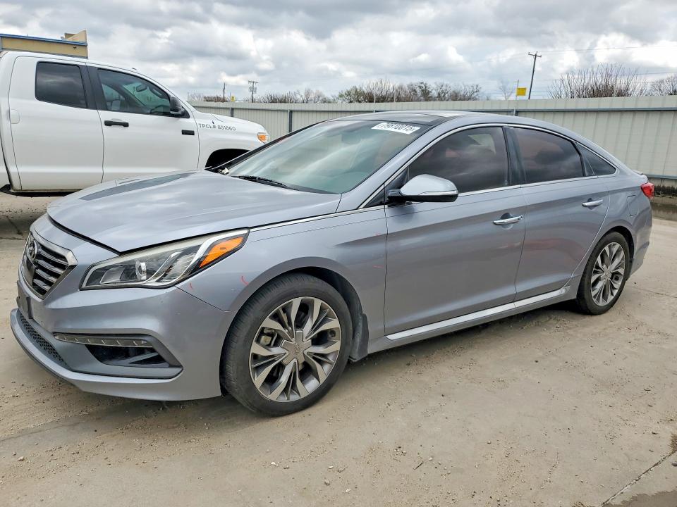 2015 HYUNDAI SONATA — VIN 5NPE34AB6FH151148