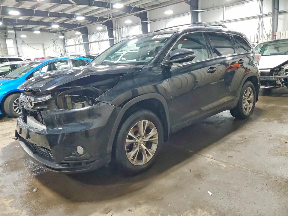 2015 TOYOTA HIGHLANDER — VIN 5TDJKRFHXFS149327