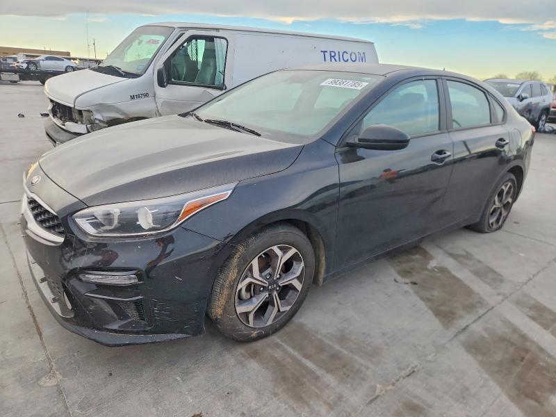 2021 KIA FORTE FE — VIN 3KPF24AD8ME404299