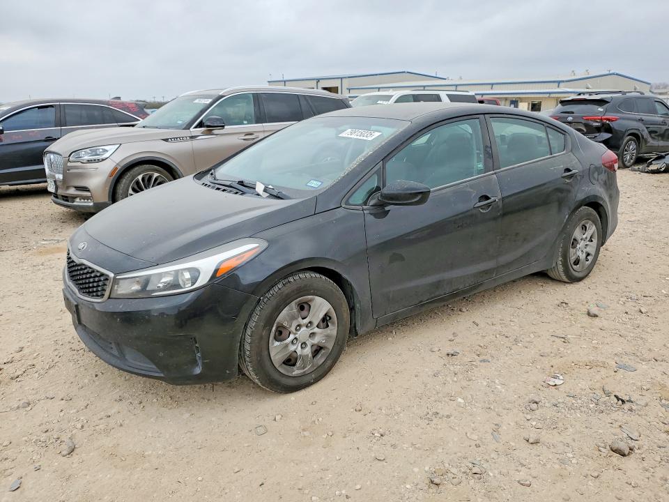 2017 KIA FORTE — VIN 3KPFL4A70HE052526