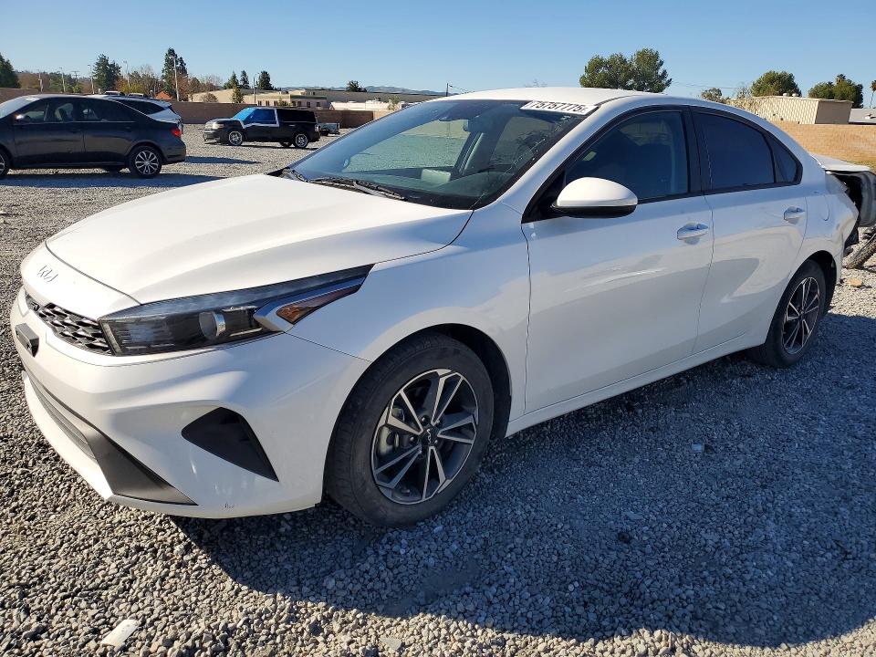 2022 KIA FORTE — VIN 3KPF24AD9NE503456