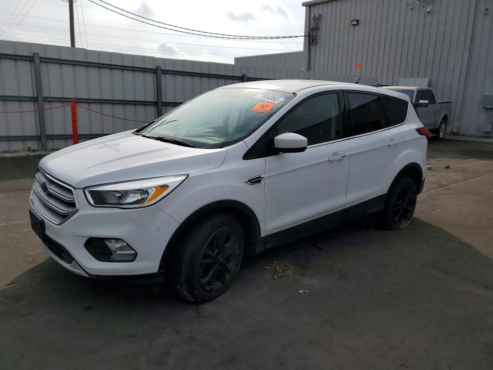 2019 FORD ESCAPE — VIN 1FMCU9GD4KUB73686