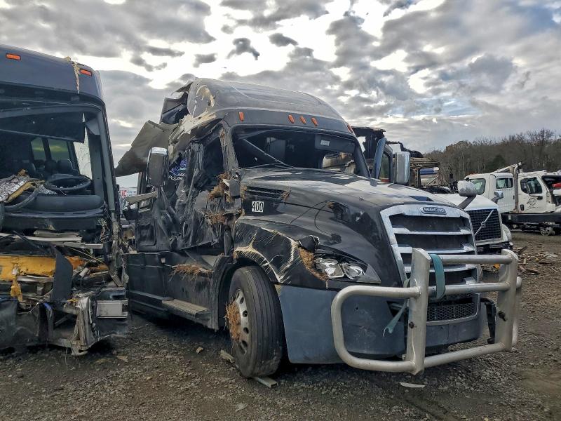 2020 FREIGHTLINER CASCADIA 126 — VIN 3AKJHHDR6LSLW4900