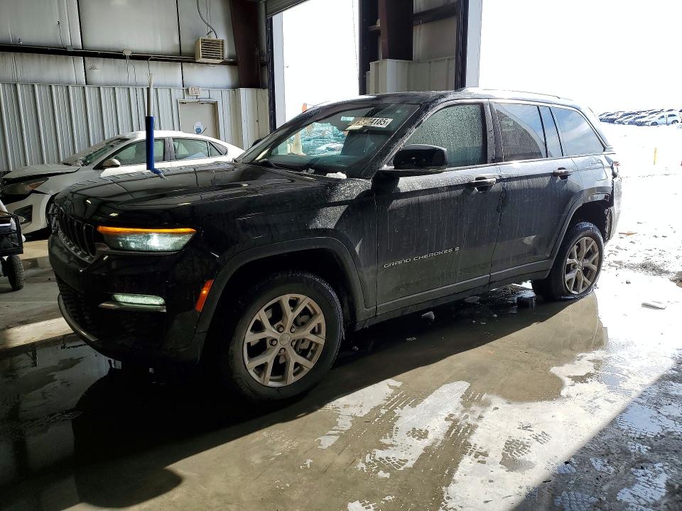 2022 JEEP GRAND CHEROKEE — VIN 1C4RJGBG9N8636495
