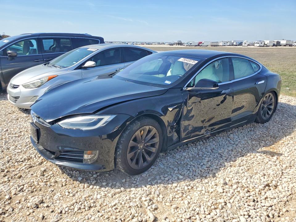 2017 TESLA MODEL S — VIN 5YJSA1E28HF221672