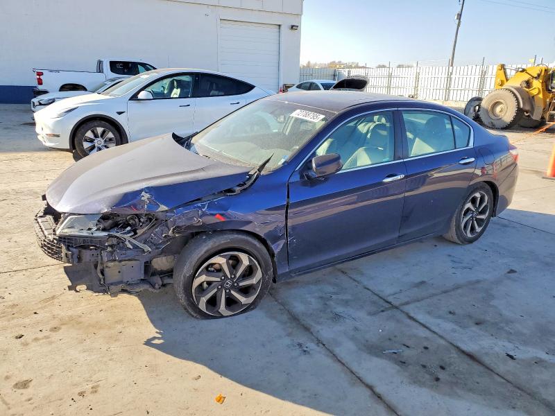 2016 HONDA ACCORD — VIN 1HGCR2F80GA138011