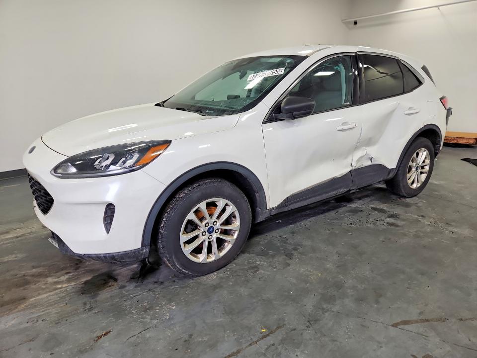 2022 FORD ESCAPE — VIN 1FMCU9G64NUA60570