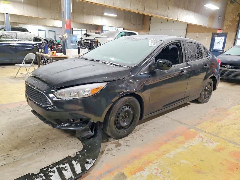 2015 FORD FOCUS S — VIN 1FADP3E21FL268514