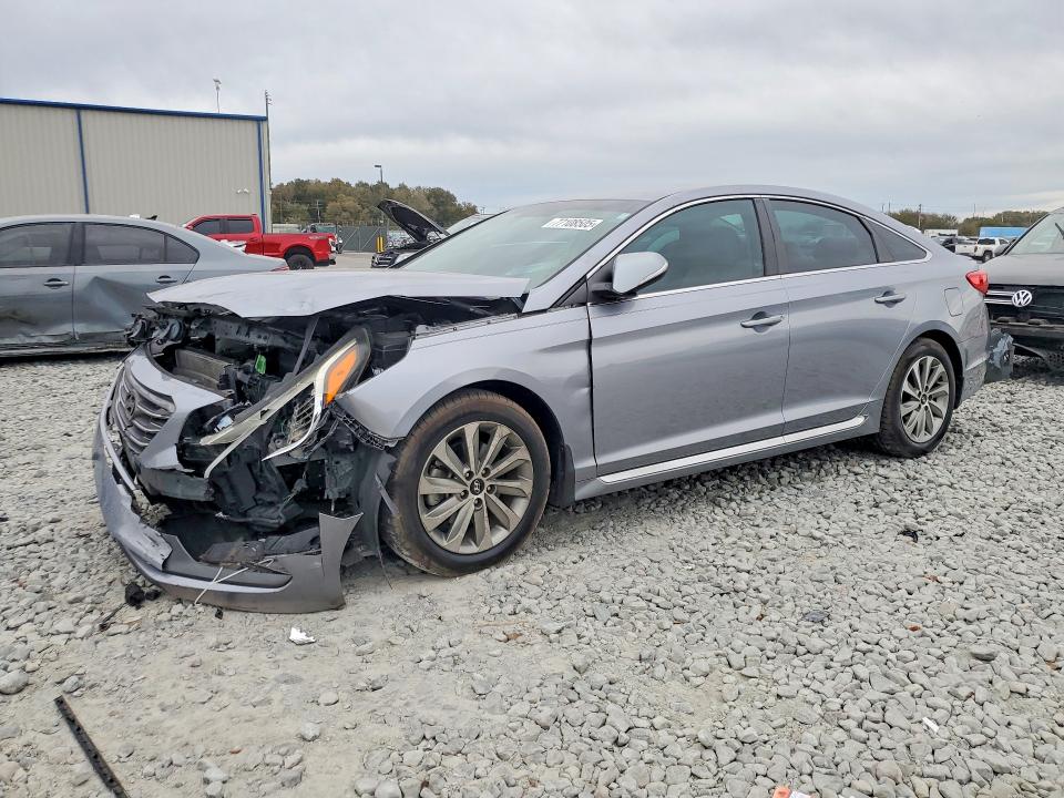 2016 HYUNDAI SONATA — VIN 5NPE34AF1GH392247