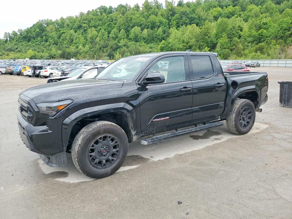 2025 TOYOTA TACOMA — VIN 3TMLB5JN8SM182643