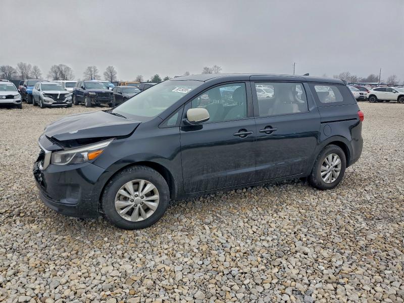 2018 KIA SEDONA L — VIN KNDMA5C18J6404923