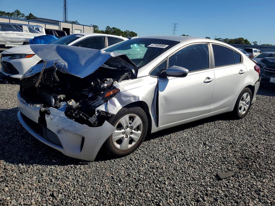 2017 KIA FORTE — VIN 3KPFK4A73HE112415