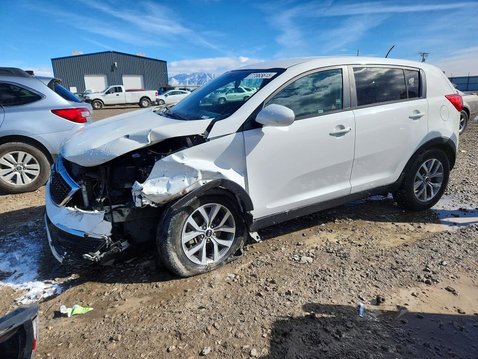 2016 KIA SPORTAGE — VIN KNDPB3AC0G7797287
