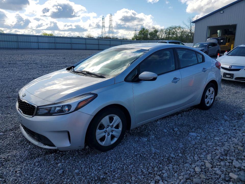 2017 KIA FORTE — VIN 3KPFK4A70HE022574