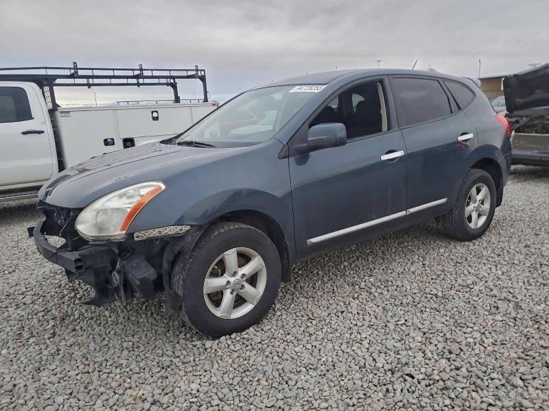 2013 NISSAN ROGUE S — VIN JN8AS5MV2DW130371