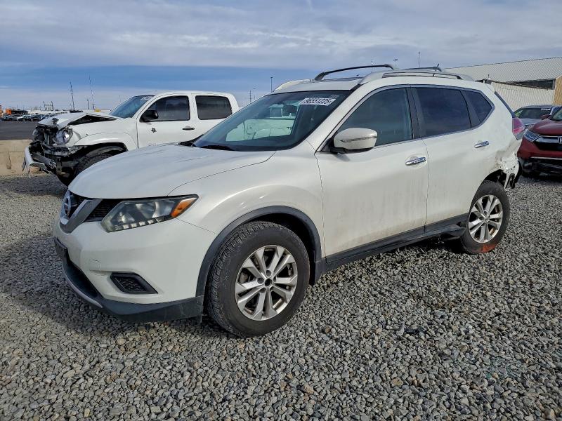 2014 NISSAN ROGUE S — VIN 5N1AT2MT4EC799181