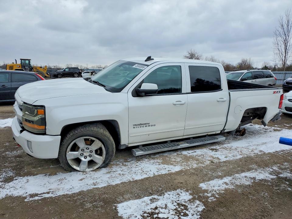 2016 CHEVROLET SILVERADO — VIN 3GCUKREC2GG241972