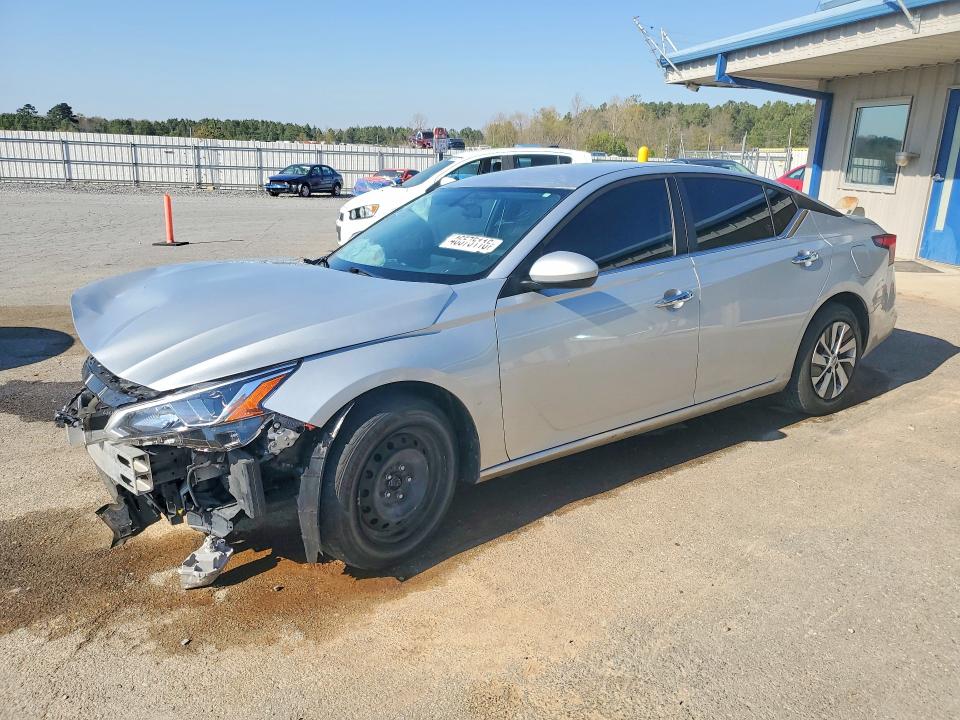 2020 NISSAN ALTIMA — VIN 1N4BL4BV0LC135679