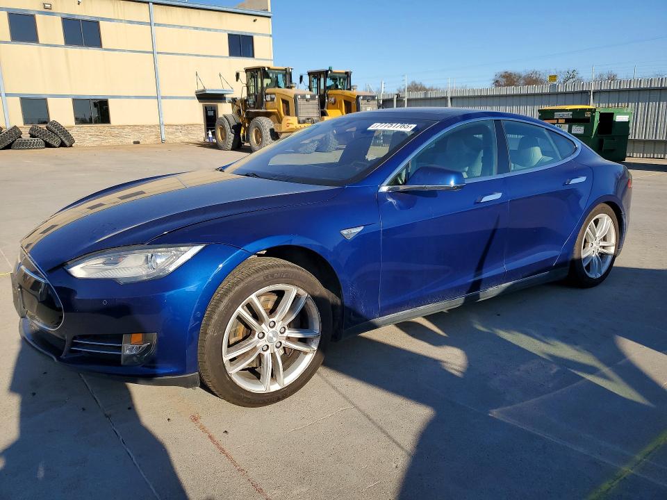 2016 TESLA MODEL S — VIN 5YJSA1E23GF125074