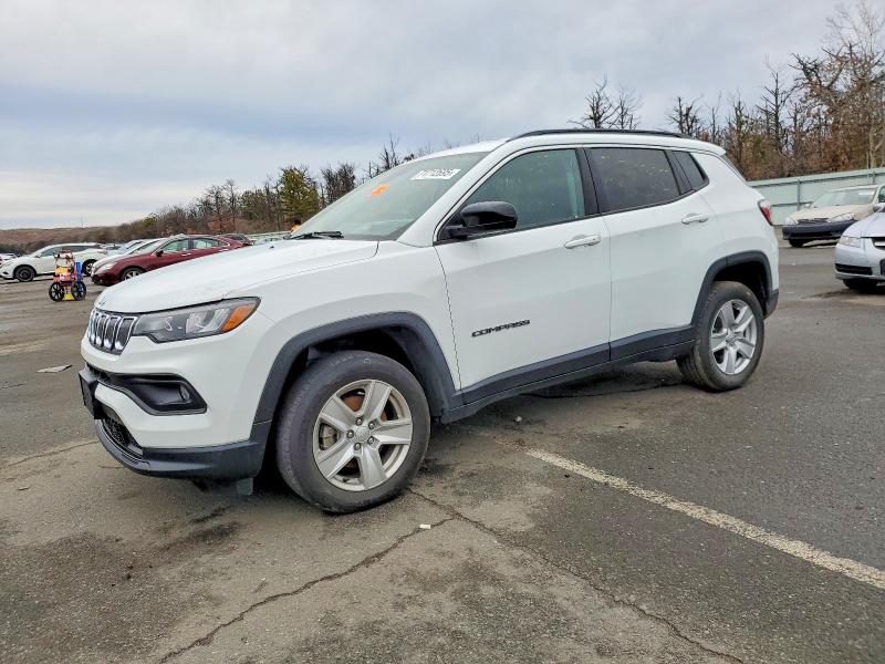 2022 JEEP COMPASS LA — VIN 3C4NJDBB5NT157333