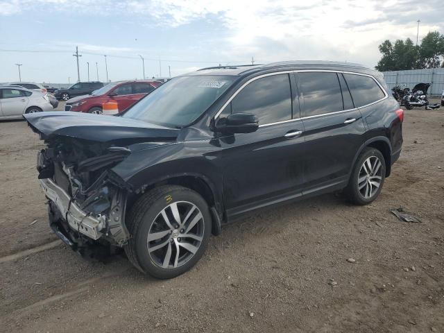 2017 HONDA PILOT TOURING — VIN 5FNYF6H93HB101540