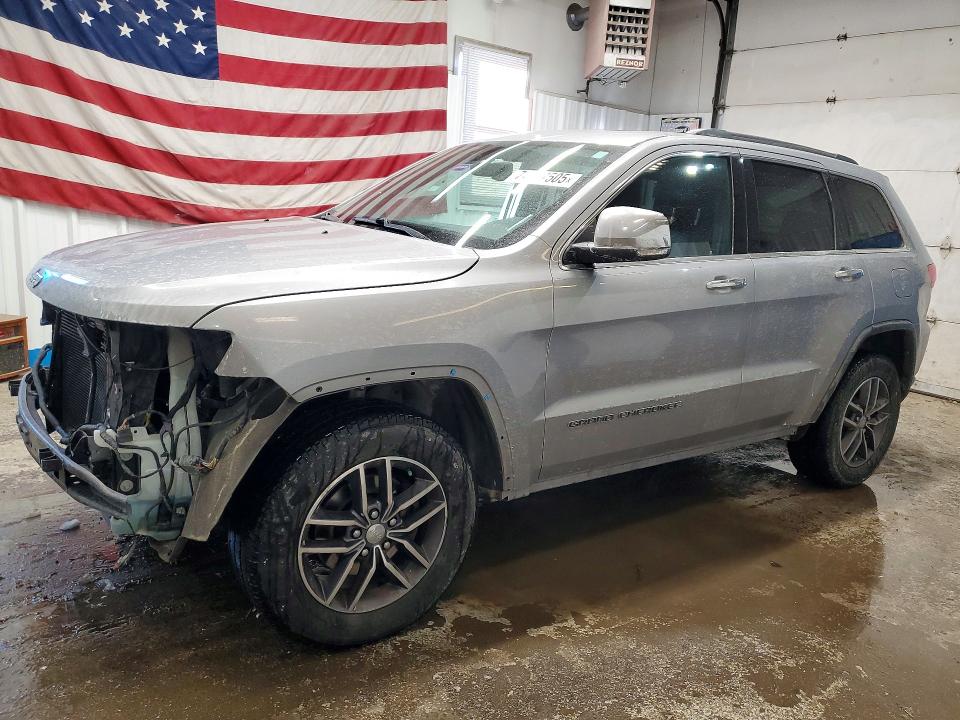 2017 JEEP GRAND CHEROKEE — VIN 1C4RJFBG8HC785881