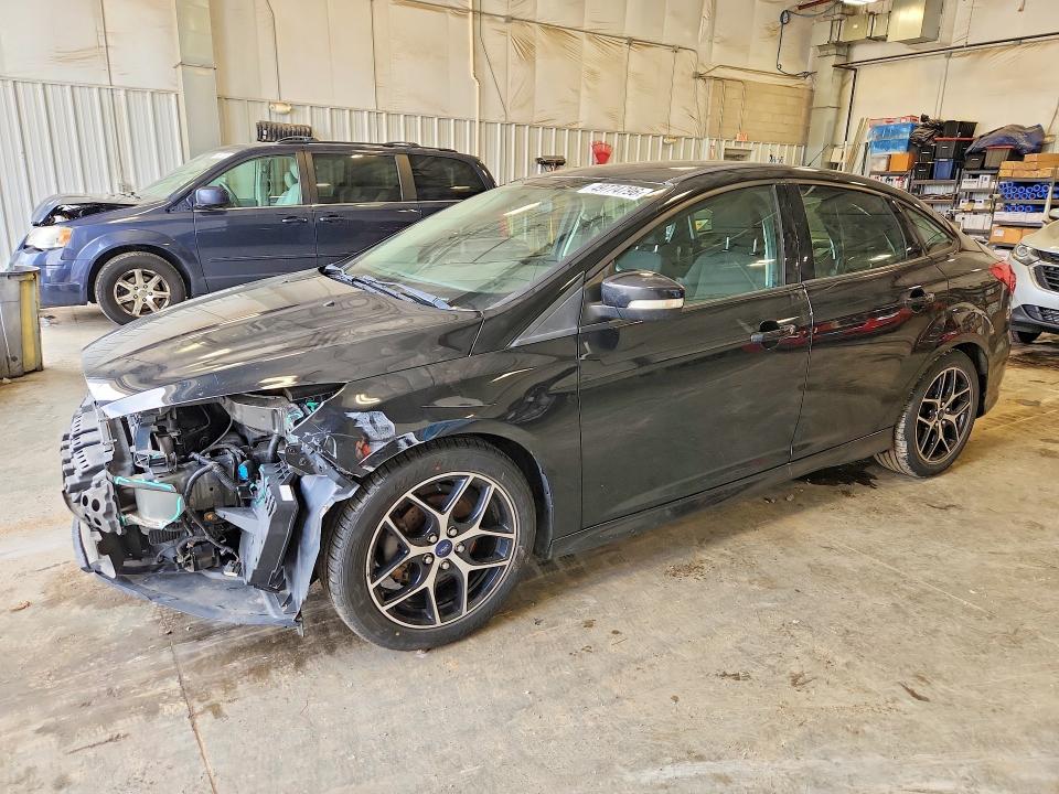 2015 FORD FOCUS — VIN 1FADP3F28FL247979