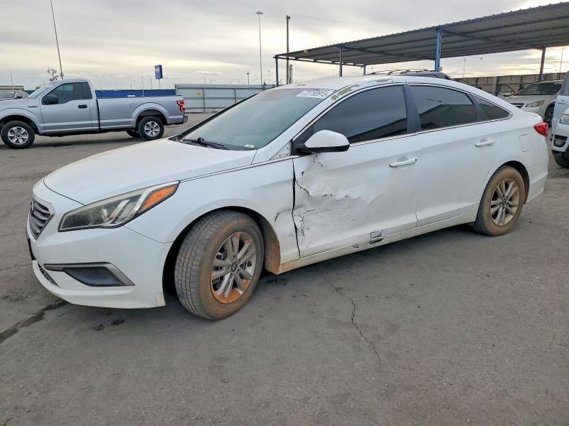 2017 HYUNDAI SONATA SE — VIN 5NPE24AF3HH581650