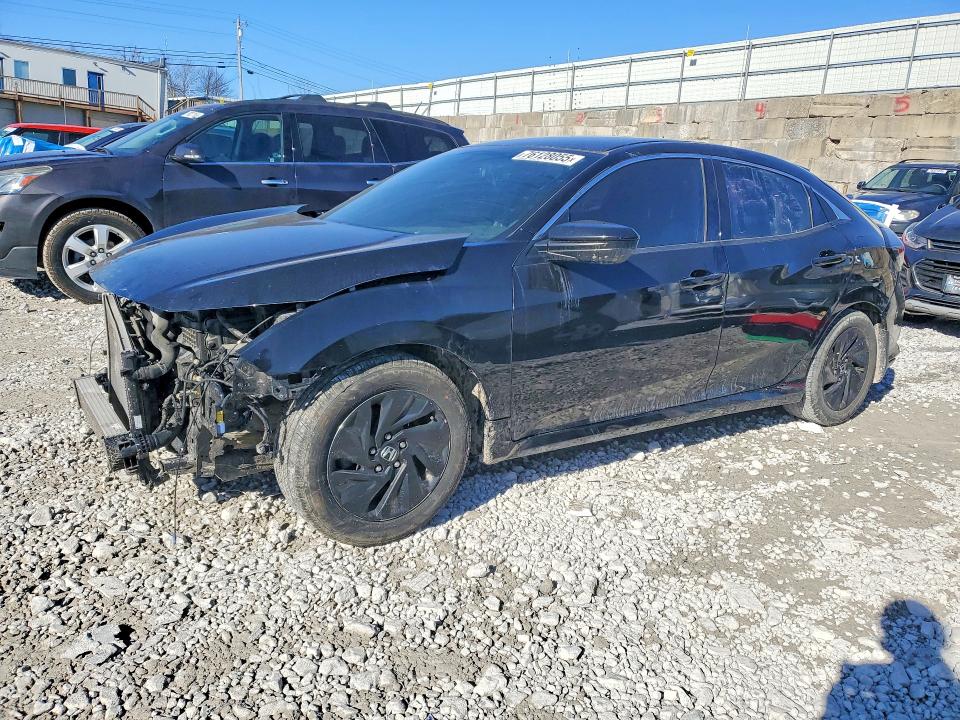 2018 HONDA CIVIC — VIN SHHFK7H26JU214754