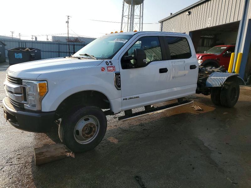 2017 FORD F350 — VIN 1FD8W3HT3HEC81660