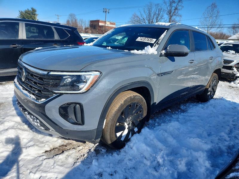 2024 VOLKSWAGEN ATLAS CROS — VIN 1V2KE2CA0RC204723