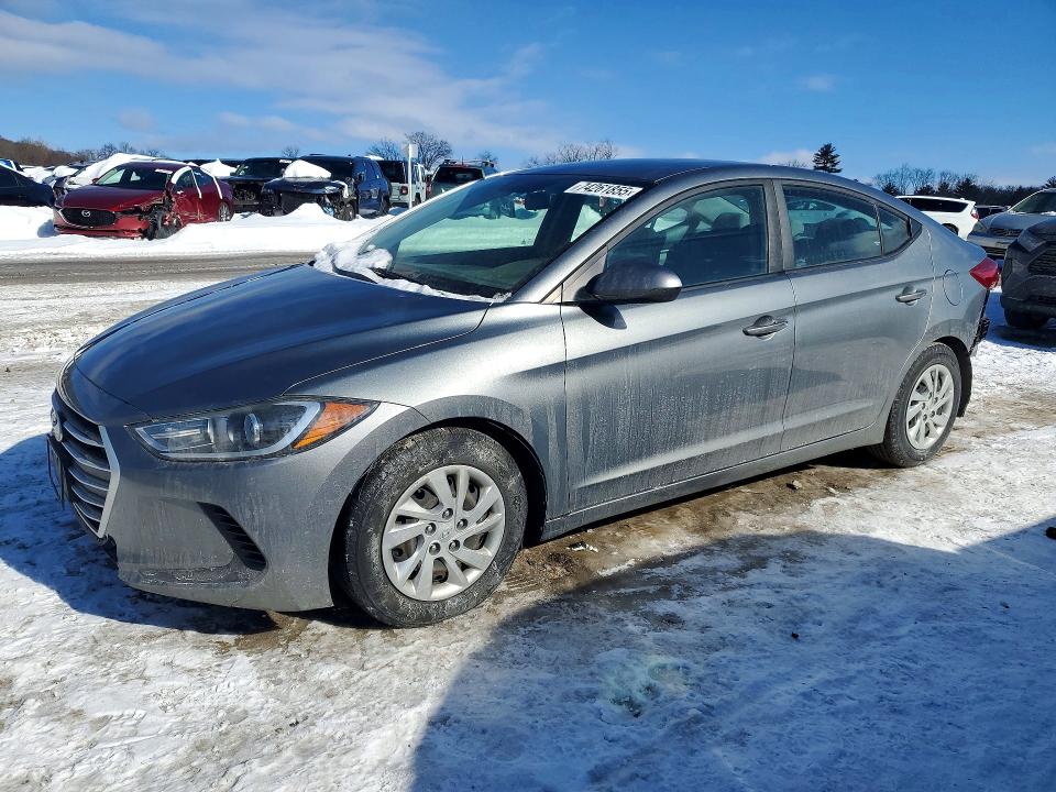 2017 HYUNDAI ELANTRA SE — VIN KMHD74LF4HU329501