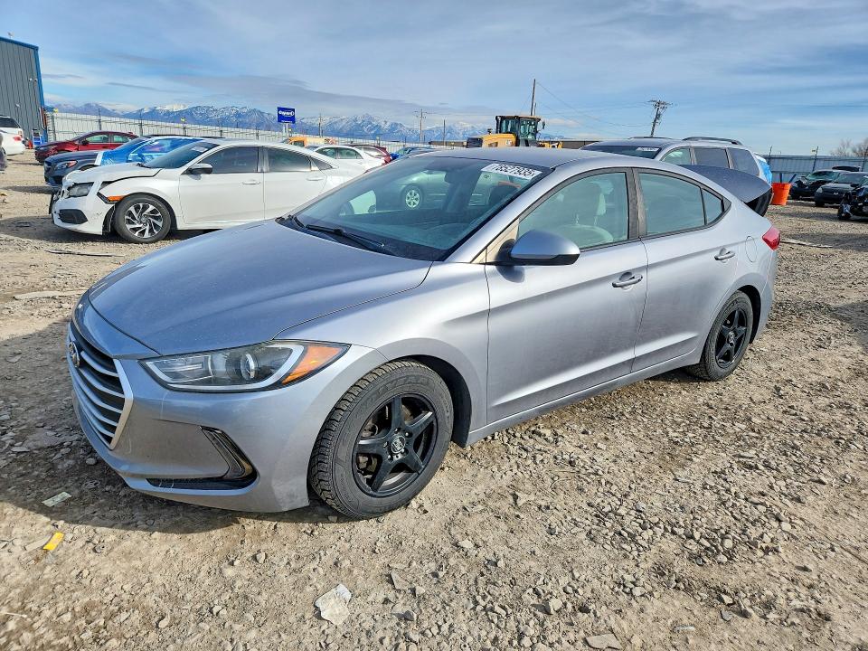 2017 HYUNDAI ELANTRA — VIN 5NPD84LF5HH081223