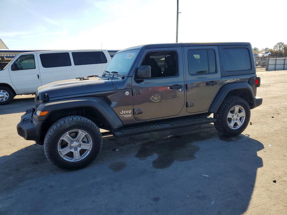 2019 JEEP WRANGLER UNLIMITED — VIN 1C4HJXDN5KW668570