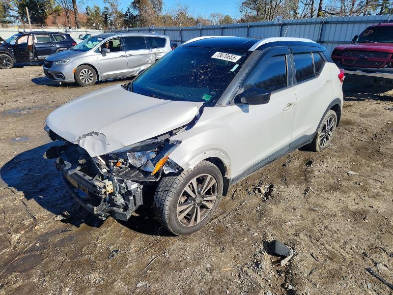 2019 NISSAN KICKS — VIN 3N1CP5CU7KL550597