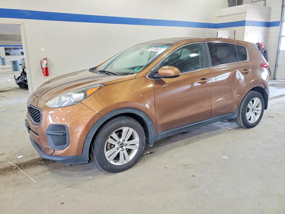 2018 KIA SPORTAGE — VIN KNDPM3AC3J7425010