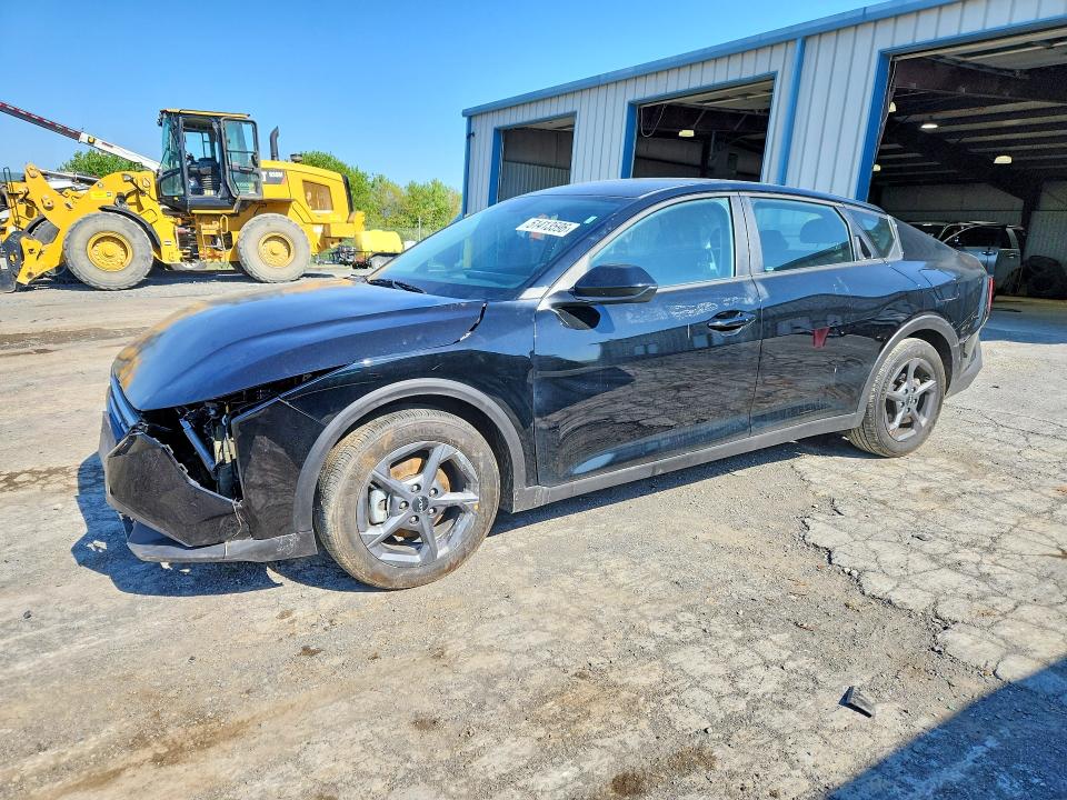 2026 KIA K4 — VIN 3KPFT4DEXTE286305