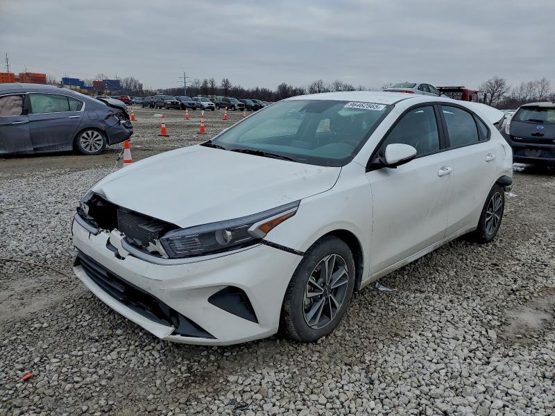 2024 KIA FORTE LX — VIN 3KPF24AD5RE841345